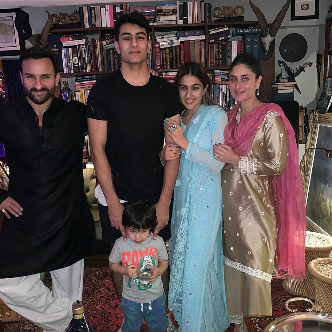 Mumbai Saif Ali Khan Celebrates Diwali With Kareena Kapoor Sara Ali Khan And Son Abraham 