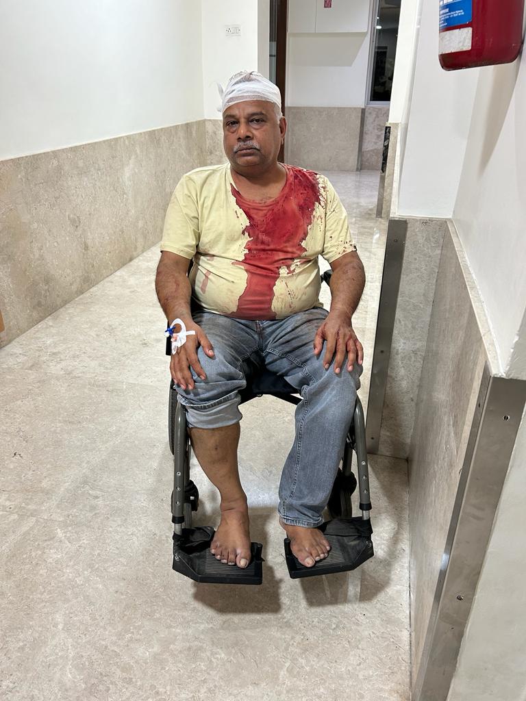 Mumbai Senior Citizen Himanshu Nagindas Shah attacked by local Goons,Juhu police arrested Six accused