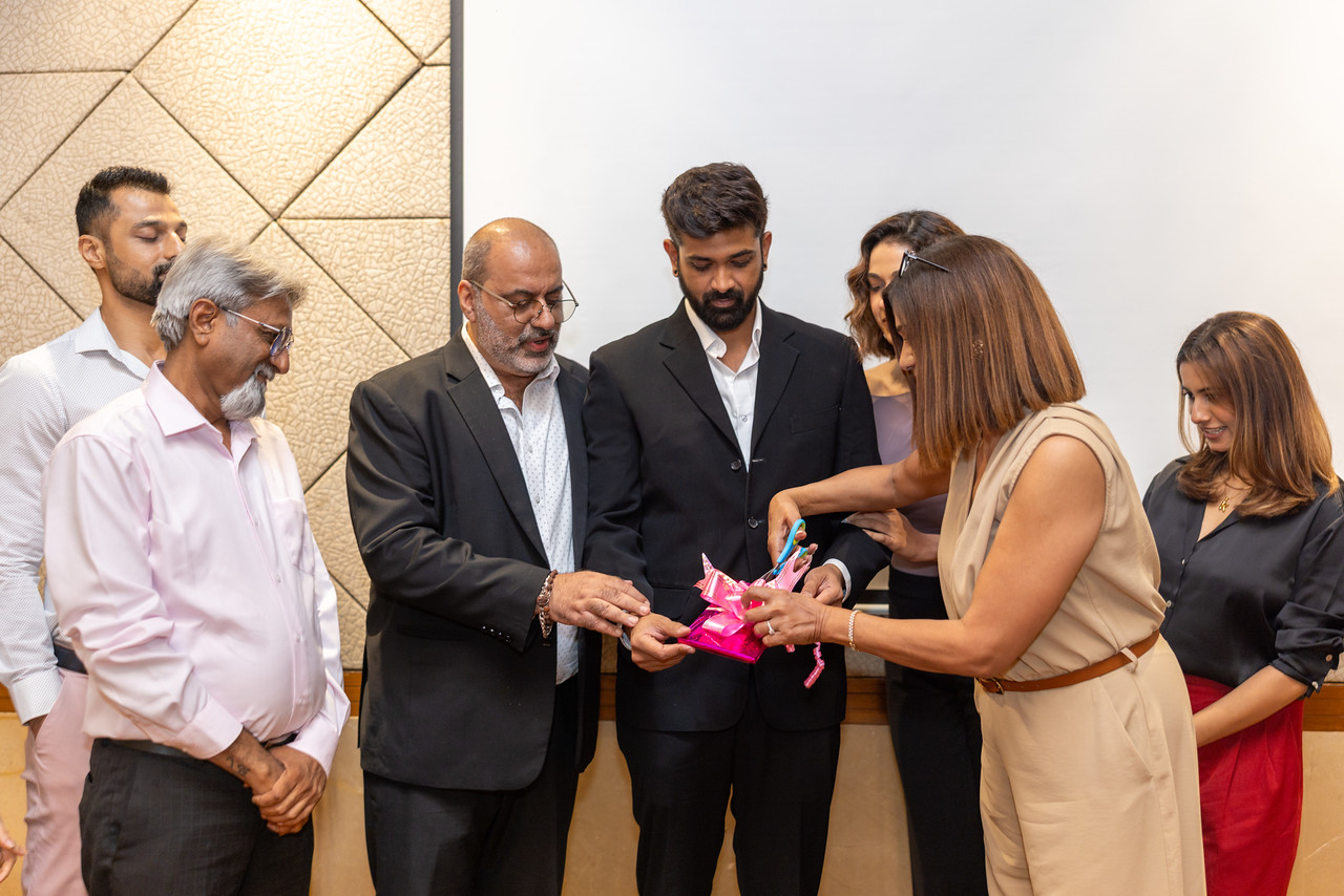 Book Launch of “Reimagined Intelligence” by Raj Sukheja Held in Mumbai ...